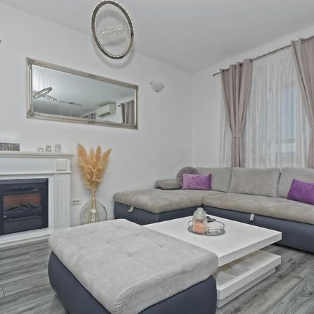 Apartment Anachi Spalato Esterno foto