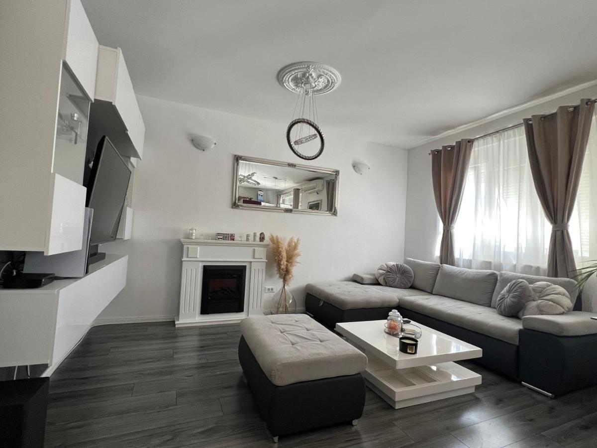 Apartment Anachi Spalato Esterno foto