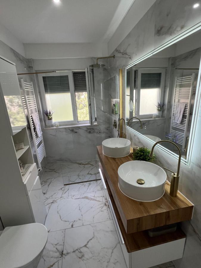 Apartment Anachi Spalato Esterno foto