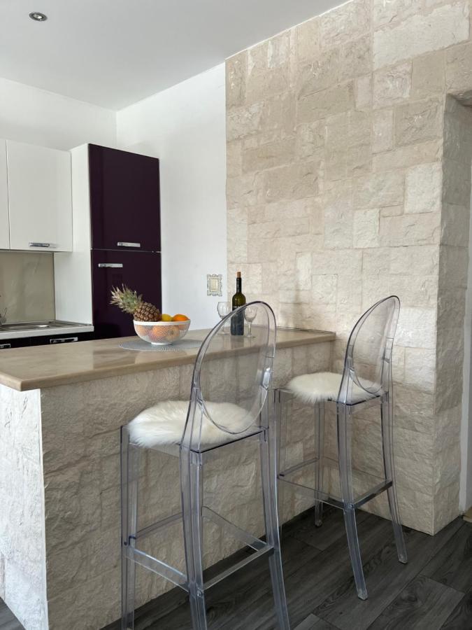 Apartment Anachi Spalato Esterno foto