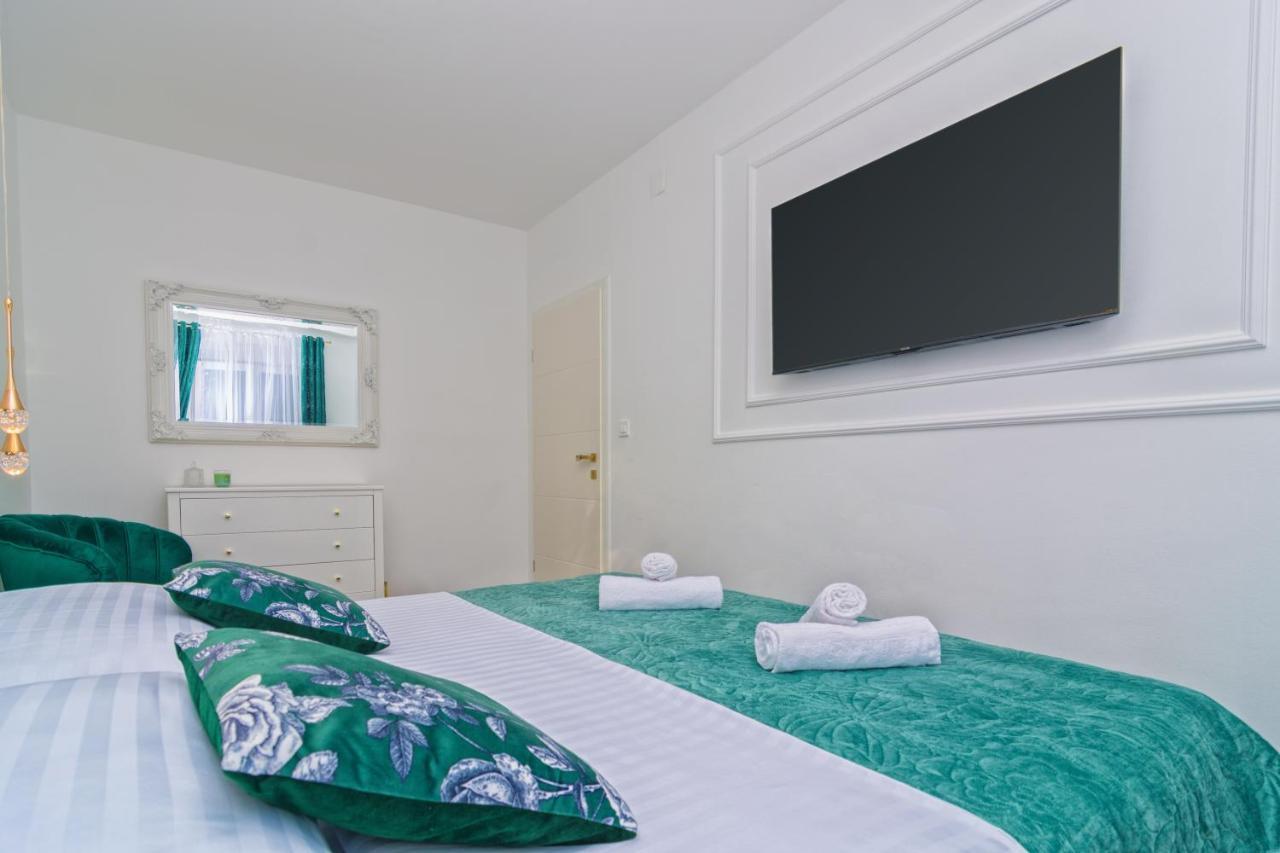 Apartment Anachi Spalato Esterno foto