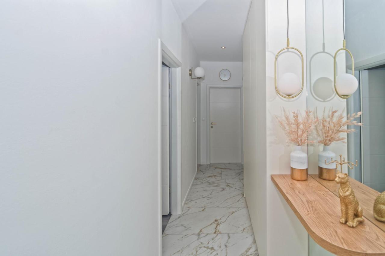 Apartment Anachi Spalato Esterno foto